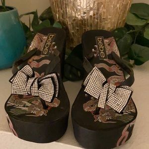 Bebe  black wedges size 8M